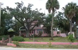 Nannie Lee House