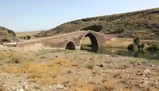 Tekgöz Bridge