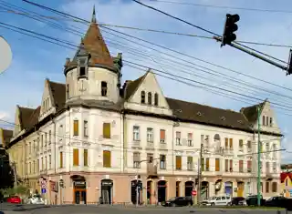 Anchor Palace