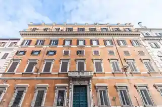 Palazzo Albertoni Spinola