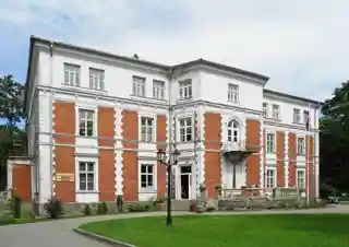Bebrene Manor