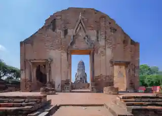 Wat Ratchaburana
