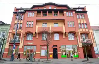 Max Rosenthal Tenement