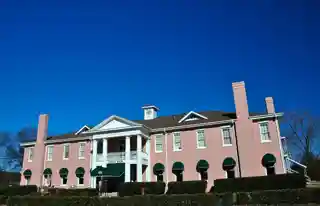 Hewitt, Austin, Home