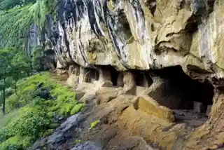 Nadsur/ Thanale Caves