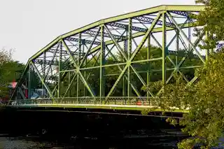 Straight Street Bridge