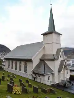 Sør-Vågsøy Church