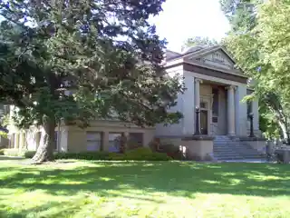 Medford Carnegie Library