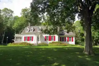 Essex Village Historic District