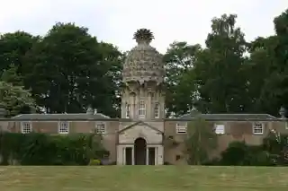 The Dunmore Pineapple