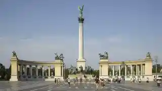 Heroes' Square (Budapest)