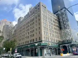 333 East 38th Street