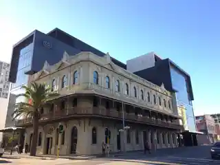 Melbourne Hotel