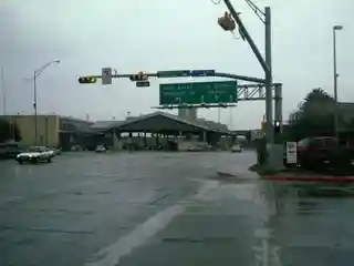 Gateway International Bridge