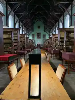 Russell Library