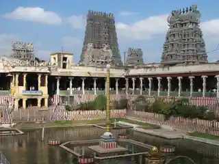 Arulmigu Meenakshi Sundaraswarar Temple
