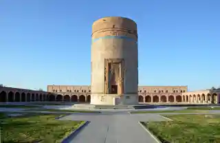 Tomb of Shaykh Haydar