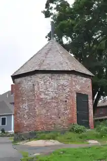 Beverly Powder House