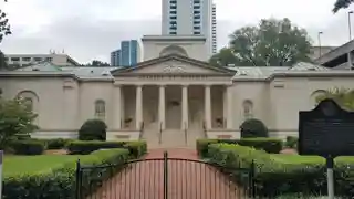 Academy of Medicine