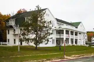 Portage Point Inn Complex