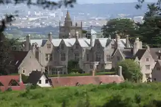 Barrow Court