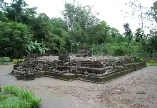 Candi Gunung Wukir