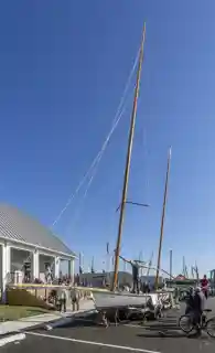 SILVER HEEL (log canoe)