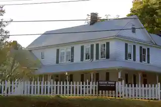 Fields Place-Vickery House