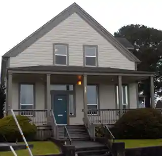 George McFarlan House
