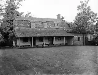 Godlington Manor