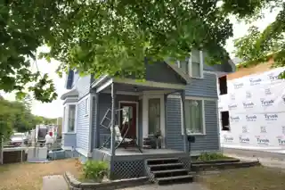 Alexander and Busey Houses