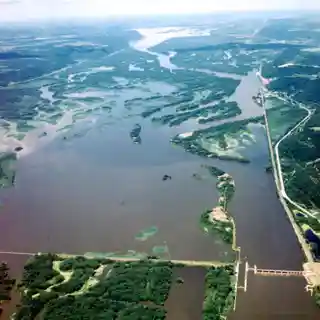 Lock and Dam No. 5A