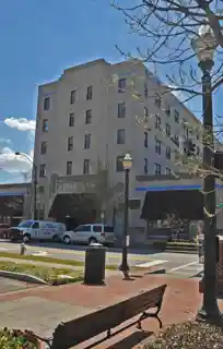 Dixie Hunt Hotel