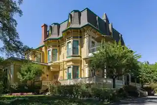 Madrona Manor