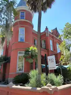 Lewis Kayton House