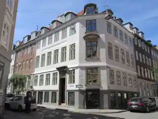 Brolæggerstræde 2