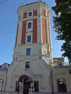 Pevcheskaya Tower