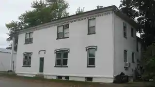 Commercial Hotel