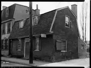 Revell House