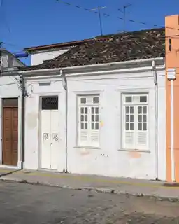 House at Praça Dr. Aristides Milton 23-A