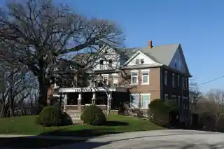 Edgewood School of Domestic Arts
