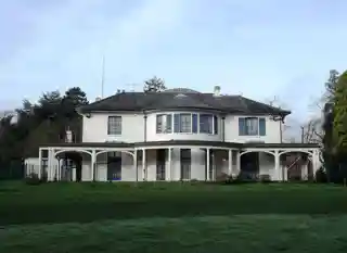 Broadfield House