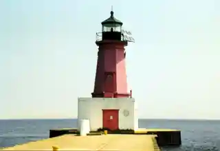 Pierhead Light 4