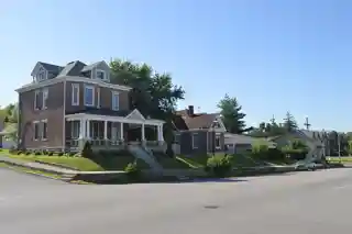 South Broadway Neighborhood District