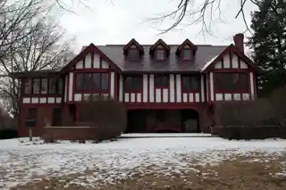 Alpha Xi Delta Sorority Chapter House