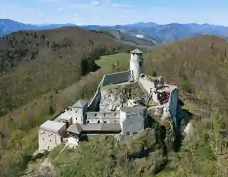 Burgruine Araburg