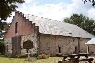 Crescent Farm