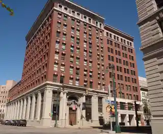 Fidelity Trust Building