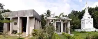 Kandawmin Garden Mausolea
