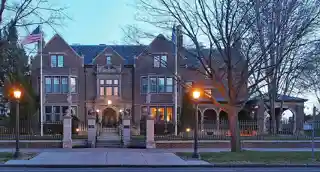 Horace Hills Irvine House